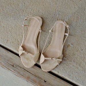 NWOT Doen Bastille Sandal